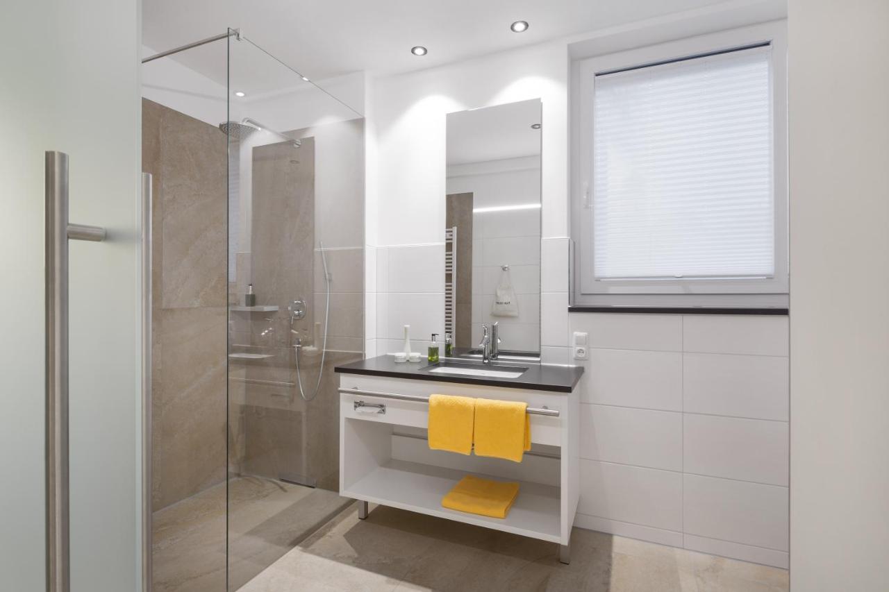 Wirtshaus & Hotel Goldener Greif Edelsfeld Екстер'єр фото